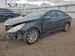 Hyundai Sonata SE 2.0L 4 2014