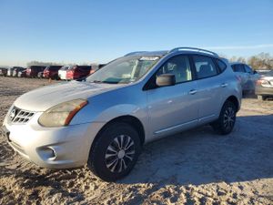 Nissan Rogue S 2.5L 4 2014