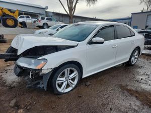 Volkswagen Passat SE 1.8L 4 2014