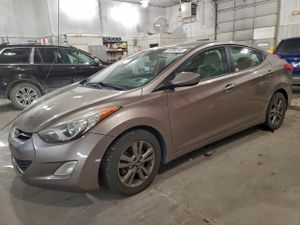 Hyundai Elantra GLS 1.8L 4 2013