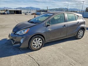 Toyota Prius 1.5L 4 2015