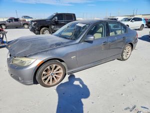 BMW 3 Series XI 3.0L 6 2011