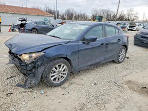 Mazda 3 GRAND TOURING 2.0L 4 2015