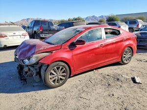 Hyundai Elantra SE 1.8L 4 2015