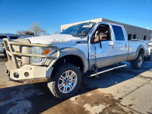 Ford F-350 SUPER DUTY 6.7L 8 2012