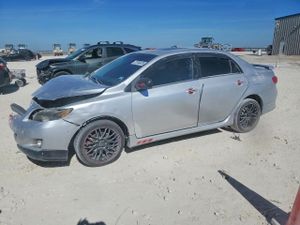 Toyota Corolla BASE 1.8L 4 2010