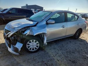 Nissan Versa S 1.6L 4 2019