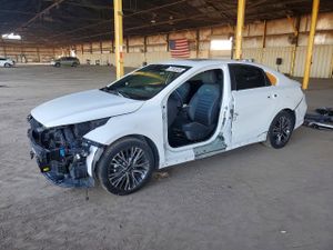 Kia Cerato / Forte / K3 GT LINE 2 L 4 2024