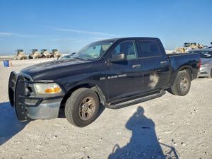 Dodge RAM 5.7L 8 2011