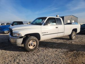 Dodge RAM 5.9L 8 2000