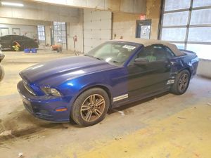 Ford Mustang 3.7L 6 2013
