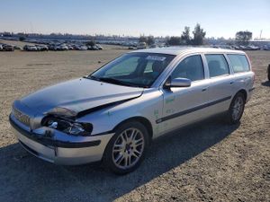 Volvo V70 2.5L 5 2004