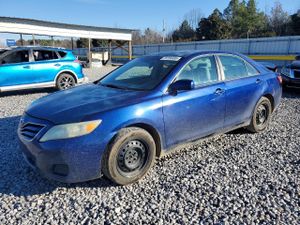 Toyota Camry BASE 2.5L 4 2011