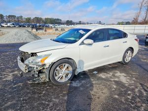 Nissan Altima 2.5 2.5L 4 2015