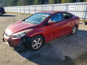 Hyundai Elantra SE 1.8L 4 2015