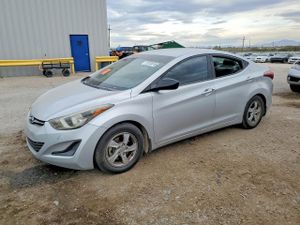 Hyundai Elantra SE 1.8L 4 2015
