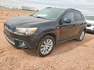 Mitsubishi Outlander SE 2.0L 4 2011