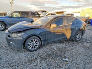 Mazda 3 2.0L 4 2015