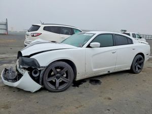 Dodge Charger 3.6L 6 2013