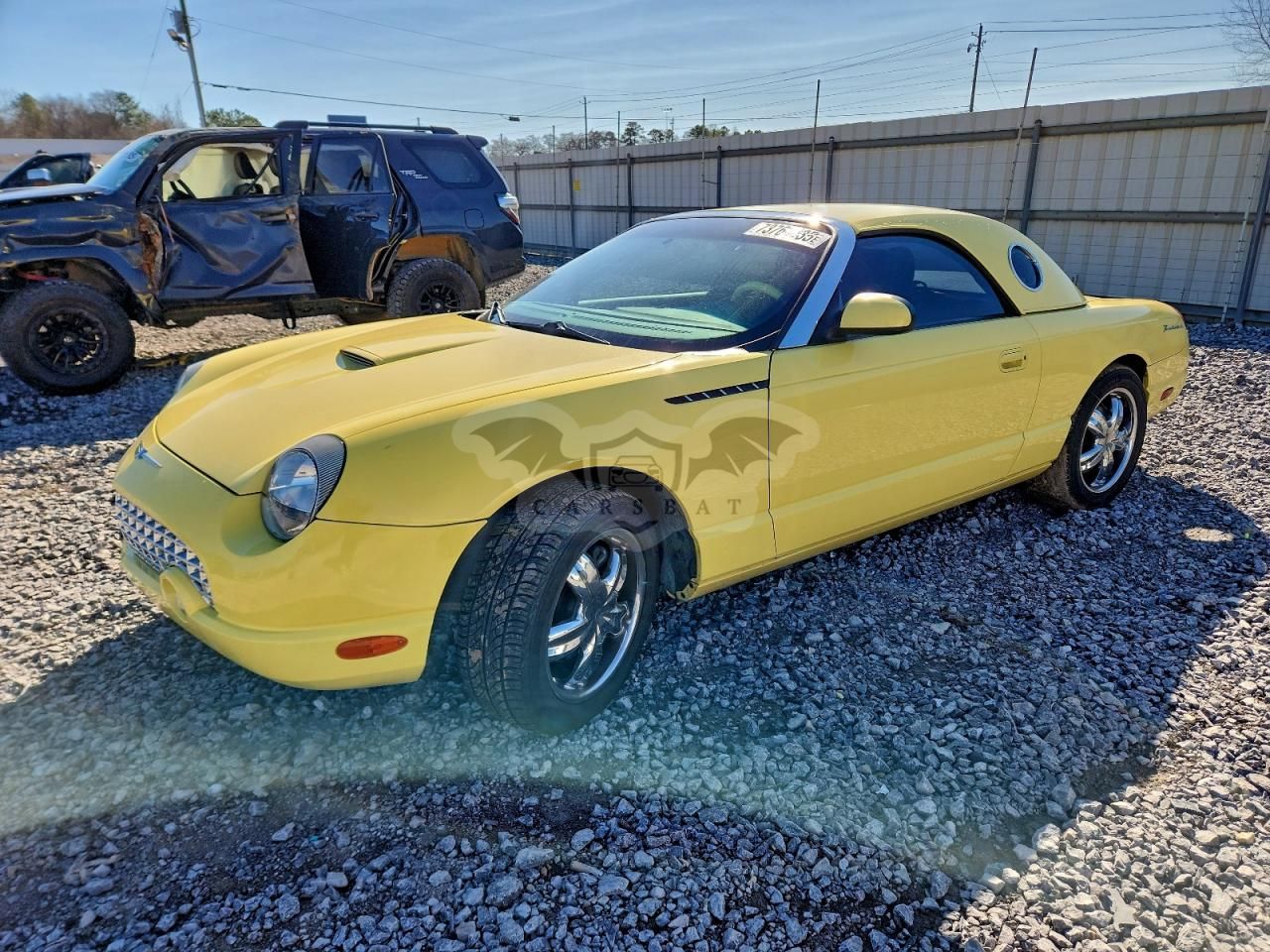 Ford Thunderbird 3.9L 8 2002