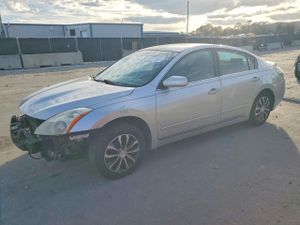 Nissan Altima BASE 2.5L 4 2011