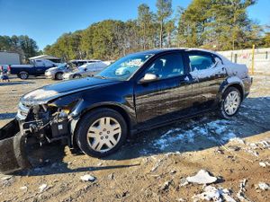 Dodge Avenger SE 2.4L 4 2013
