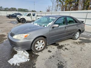 Toyota Camry LE 2.4L 4 2004