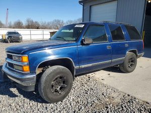 Chevrolet Tahoe K1500 5.7L 8 1999