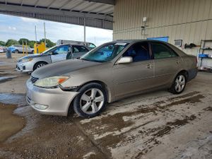 Toyota Camry LE 2.4L 4 2003