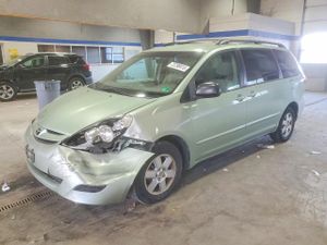 Toyota Sienna CE 3.5L 6 2008