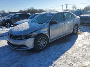 Volkswagen Jetta SE 1.8L 4 2015