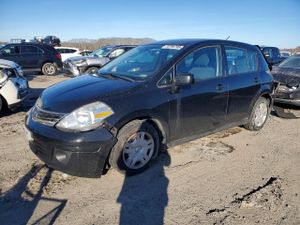 Nissan Versa S 1.8L 4 2011