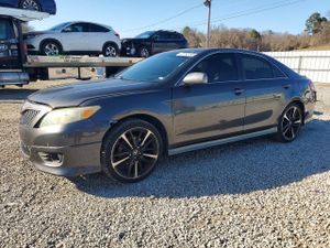 Toyota Camry SE 3.5L 6 2011