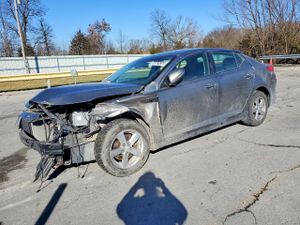 Kia Optima LX 2.4L 4 2015
