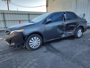 Toyota Corolla BASE 1.8L 4 2013