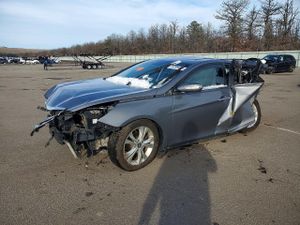 Hyundai Sonata SE 2.4L 4 2013
