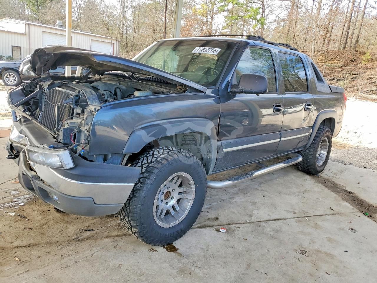 Chevrolet Avalanche C1500 5.3L 8 2004
