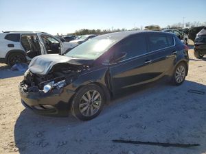 Kia Cerato / Forte / K3 EX 2.0L 4 2015