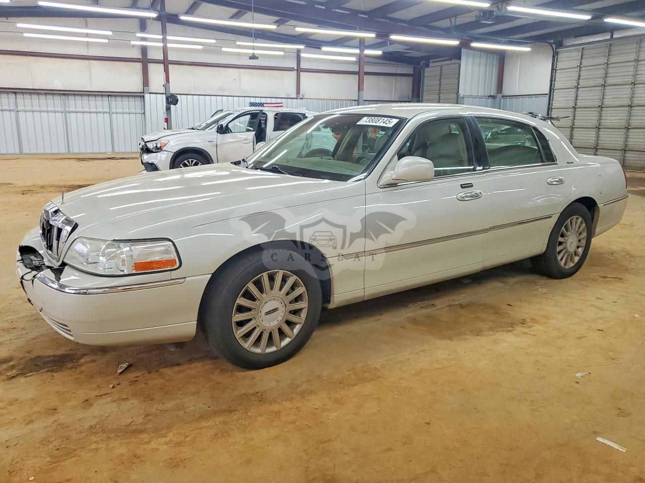 Lincoln Town Car SIGNATURE 4.6L 8 2005