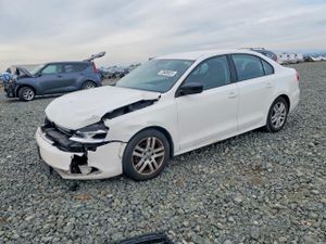 Volkswagen Jetta BASE 2.0L 4 2012