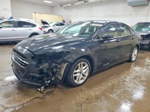 Ford Fusion SE 2.5L 4 2014
