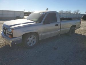 Chevrolet Silverado 1500 C1500 5.3L 8 2006