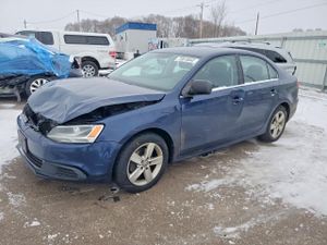 Volkswagen Jetta TDI 2.0L 4 2013