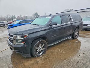 Chevrolet Suburban C1500 LT 5.3L 8 2015