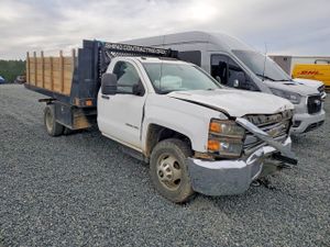 Chevrolet Silverado 1500 K3500 6.6L 8 2015