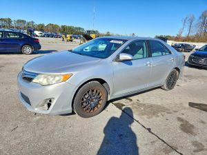 Toyota Camry BASE 2.5L 4 2012