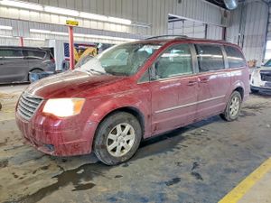 Chrysler Town & Country TOURING 3.8L 6 2010
