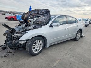 Nissan Altima BASE 2.5L 4 2012