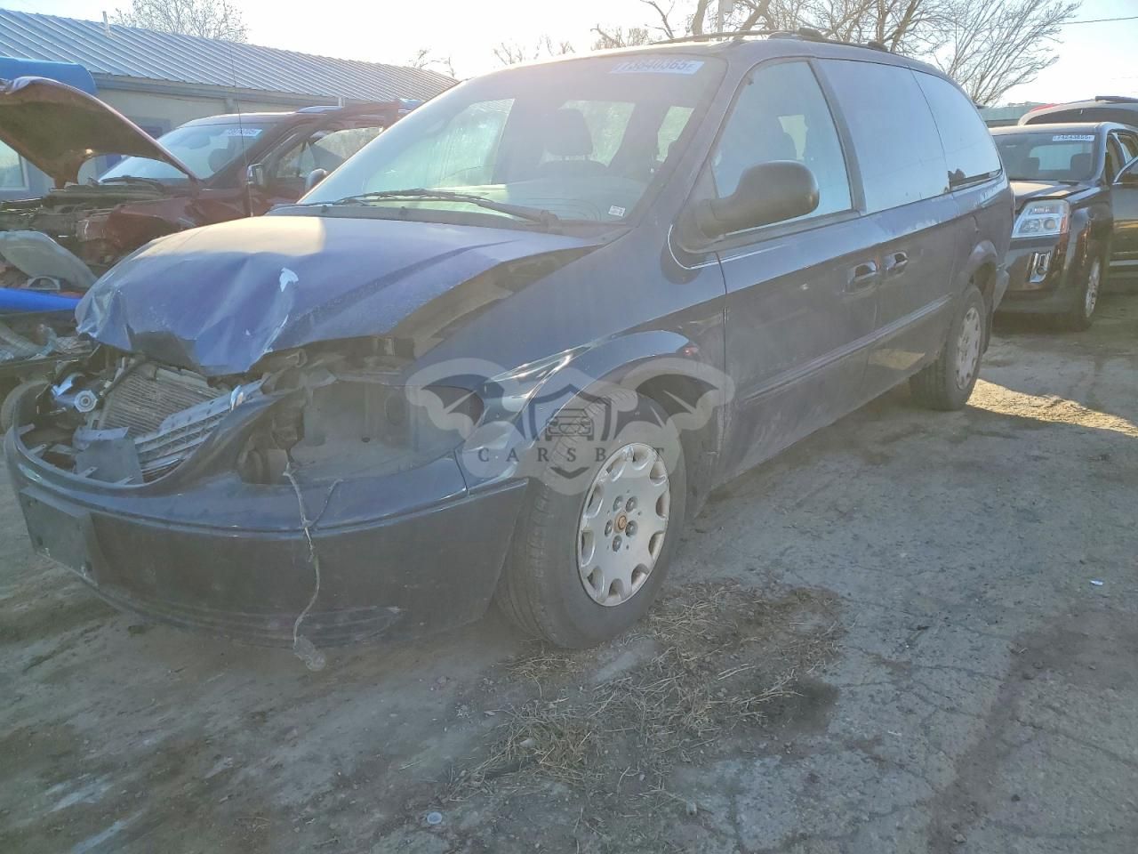 Chrysler Town & Country LX 3.3L 6 2001