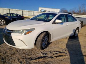 Toyota Camry LE 2.5L 4 2015